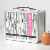 Lunch Box Nom personnalisé rose et noir moderne (En situation)