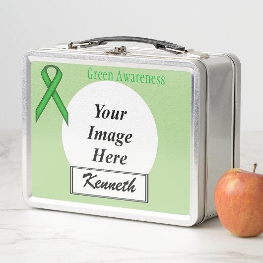 Lunch Box Ruban Green Standard par Kenneth Yoncich (En situation)