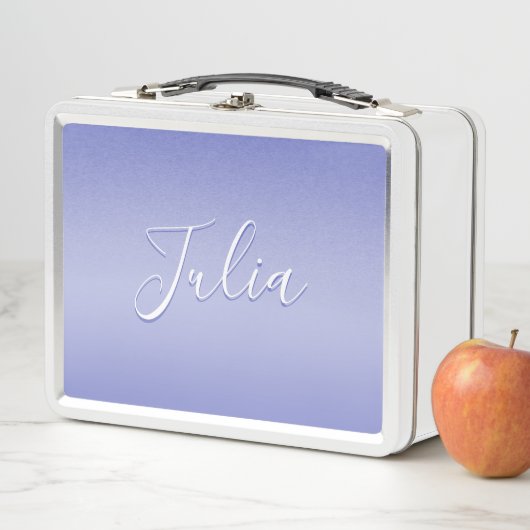 Lunch Box Script cursif modifiable | Violet blanc et violet (En situation)