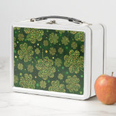 Lunch Box Shamrock irlandais quatre feuilles Lucky Clover Mo (En situation)