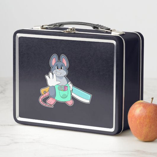 Lunch Box Souris comme coiffeur avec ciseaux et comble (En situation)