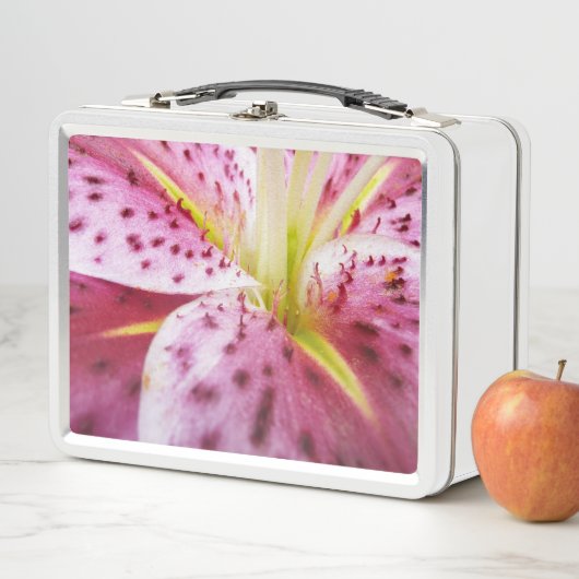 Lunch Box Stargazer Lily brillant Magenta Floral (En situation)
