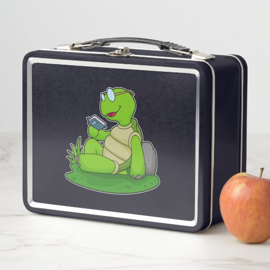 Lunch Box Turtle Reading Book (En situation)