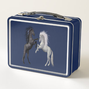 Lunch Box Un cheval noir et blanc qui se bat