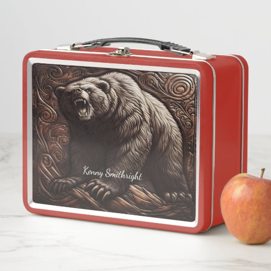 Lunch Box Un grizzli tonnerre dans un soulagement en cuir (En situation)