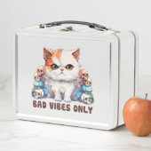 Lunch Box Vibes incorrectes uniquement - Fierce Chat & Skuls (En situation)