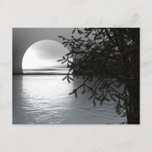 Lune sur la carte postale de l'eau