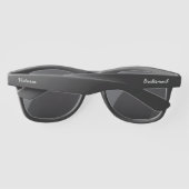 Lunettes De Soleil Bridesmaid Nom de script moderne personnalisé (Dos)