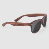 Lunettes De Soleil Monogramme Nom personnalisé Script noir moderne (Droite)