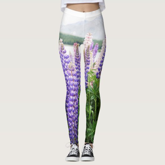Lupins dans la nature sauvage Leggings (Devant)