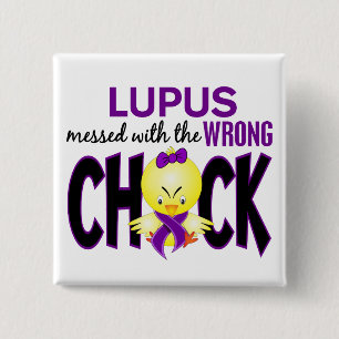 Lupus die met de verkeerde kuiken is gecommuniceer vierkante button 5,1 cm