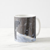 Lurcher derrière un arbre - tasse (Devant droit)