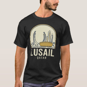 Lusail, Qatar: Futuristische Stadssilhouet T-Shirt