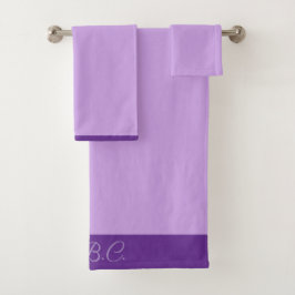 Luscious Lavender Monogram Bad Handdoek