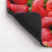 Luscious Whole Strawberries Muismat (Hoek)