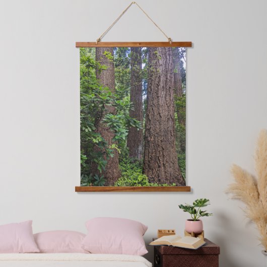 Lush Forest Douglas Fir Trees Hangend Wandkleed (Slaapkamer)