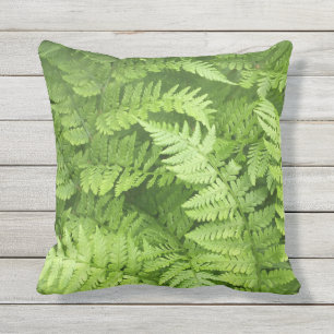 Lush Green Ferns Buitenkussen