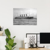 Lusitania DeParts New York Poster (Thuiskantoor)