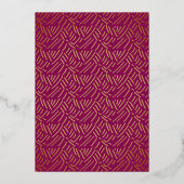 Lux Mulberry en Gold Heart Betrokkenheidsceremonie Folie Uitnodiging (Achterkant)