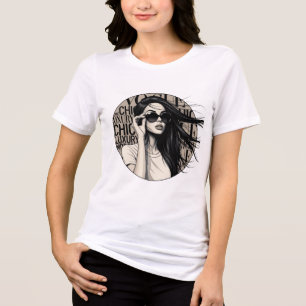 Luxe Chic Vrouw Door de Wind Geteisterd Haar Illus Tri-Blend Shirt