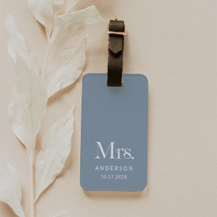 Luxe Elegance   Dusty Blue Mrs en trouwdatum Bagagelabel