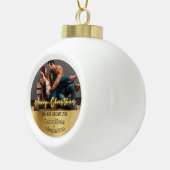 Luxe gepersonaliseerde eerste Kerstmis Elegant Paa Keramische Bal Ornament (Rechts)