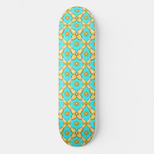 Luxe gouden vlinderpatroon met parelaccent skateboard