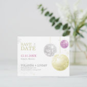 Luxe Kerstbruiloft Save the Date Aankondigingskaart (Staand voorkant)