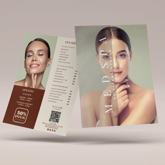 Luxe Medspa Service Menu Flyer Sjabloon