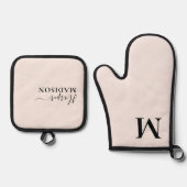 Luxe Monogram Script Blush Pink Ovenwant & Pannenlap Set (Voorkant)