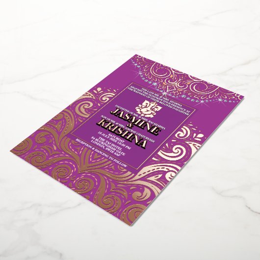 LuxGlitter Paarse RozeGoud Ganesha Hindoe bruiloft Folie Uitnodiging (Gedraaid)