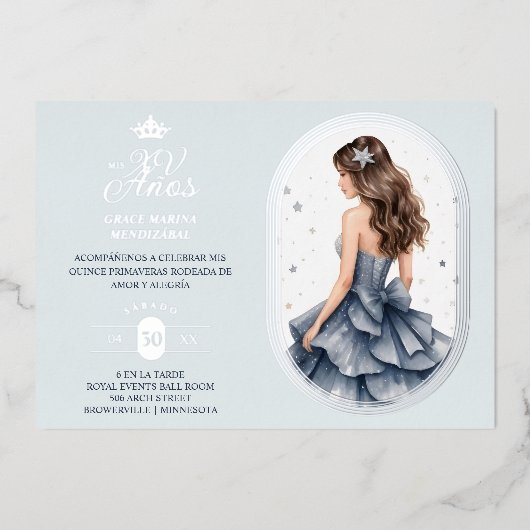 Luxurious Silver Oval Frame Charming Quinceañera Folie Uitnodiging (Voorkant)