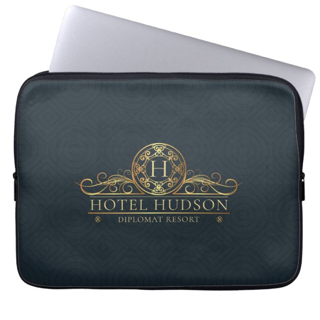 Luxury Hotel Branding Monogrammed Laptop Sleeve (Voorkant)