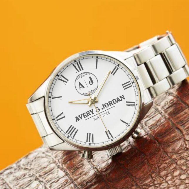 Luxury Personalized Monogram Couples Names Horloge (Creator heeft geüpload)