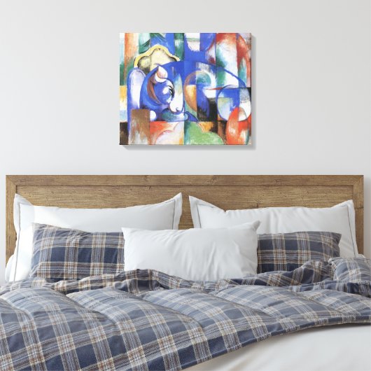 Lying Bull van Franz Marc,  Cubistische kunst Canvas Afdruk (Insitu (Slaapkamer))