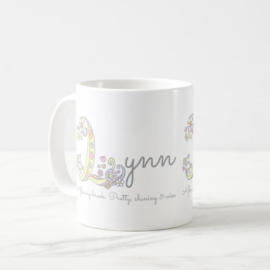 Lynn nom décoratif et sens mug (Devant gauche)