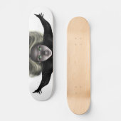 Lyra Rayne: Skateboard op de grond (Voorkant)