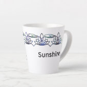 Lys d'eau moderne Latte Mug personnalisé (Angle droit)