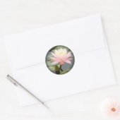 Lys d'eau rose pâle à Stickers ronds noirs (Enveloppe)