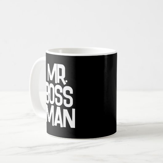 M. BOSS MAN CAFÉ MUG (Devant gauche)