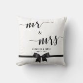 M. et Mme Black and White Mariage Coussins Bow (Recto)