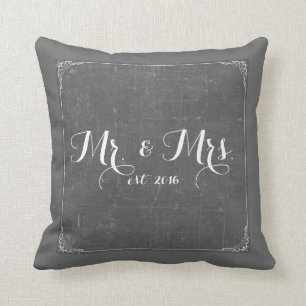 M. et Mme coussin de tableau de gris de charbon de