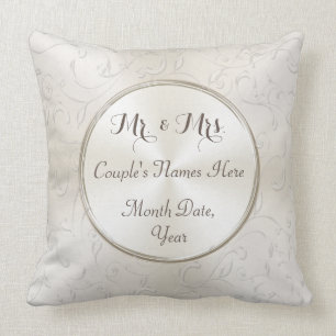 M. et Mme Gift Ideas, Coussin Mariage personnalisé