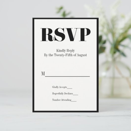 M. et Mme Modern Bold Wedding Carte RSVP (Debout devant)