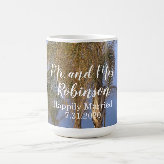 M. et Mme Palm Trees Mariage Mug (Centre)