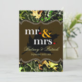M. & Mme Hunting Camo Invitations Brown au mariage (Debout devant)