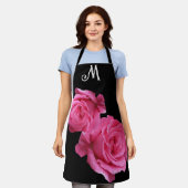 M monogram  roze rozenbloem Schort (Gedragen)