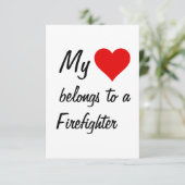 Ma carte appartient à un pompier (Debout devant)