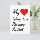 Ma carte de pharmacien assistant (Debout devant)