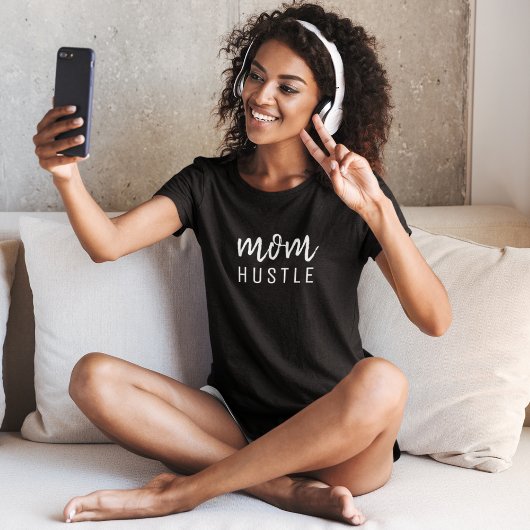 Ma Hustle | Modern Script Black Moederdag T-shirt